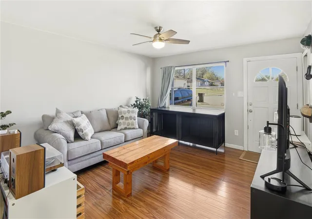 3rd image of 1907 Leslie Ann Ln, Ocoee, FL 34761 | MLS# O6387084