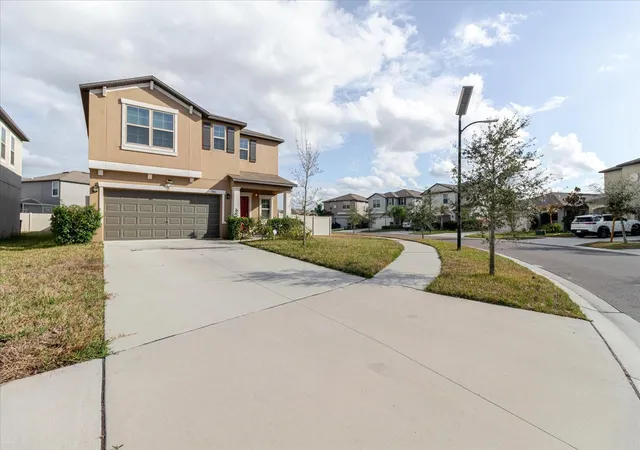 3rd image of 9411 Lemon Drop Loop, Sun City Center, FL 33573 | MLS# TB8482162