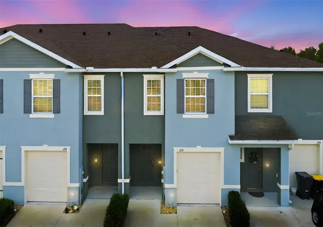3rd image of 1292 Yellow Finch Dr, Davenport, FL 33837 | MLS# O6387113