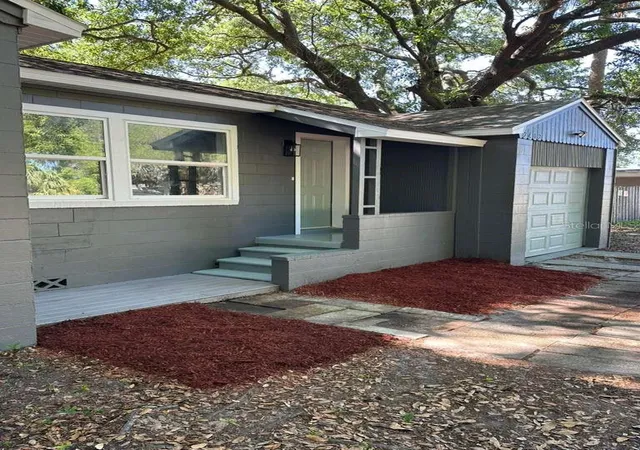 Homes for sale in Sanford, FL | 2402 Stevens Ave, Sanford, FL 32771 | MLS# O6387124