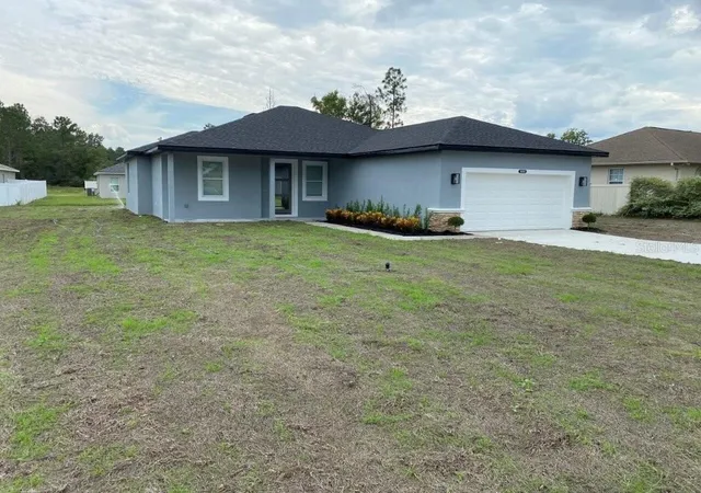 Photo 1 of Single family home for sale at 15615 Sw 49th Avenue Rd, Ocala, FL 34473 | MLS# OM719948 | Listing updated on 2026-09-26