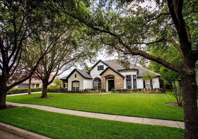 Photo 2 of Single family home for sale at 25609 Hawks Run Ln, Sorrento, FL 32776 | MLS# O6387150 | Listing updated on 2026-07-26
