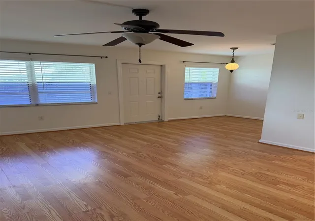 Homes for sale in St Petersburg, FL | 5850 18Th St N #16, St Petersburg, FL 33714 | MLS# TB8482232