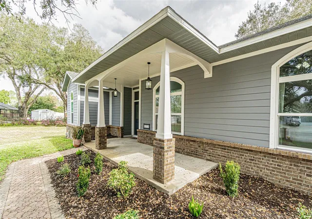 4th image of 12211 Count Pl, Thonotosassa, FL 33592 | MLS# TB8482261