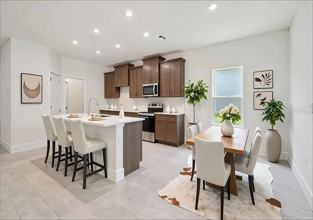 3rd image of 1464 Nw 127Th Dr, Newberry, FL 32669 | MLS# OM719959