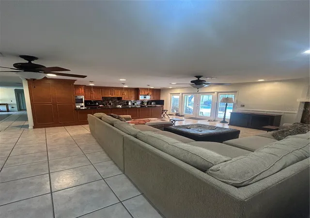 4th image of 2935 Plantation Rd, Winter Haven, FL 33884 | MLS# L4959891