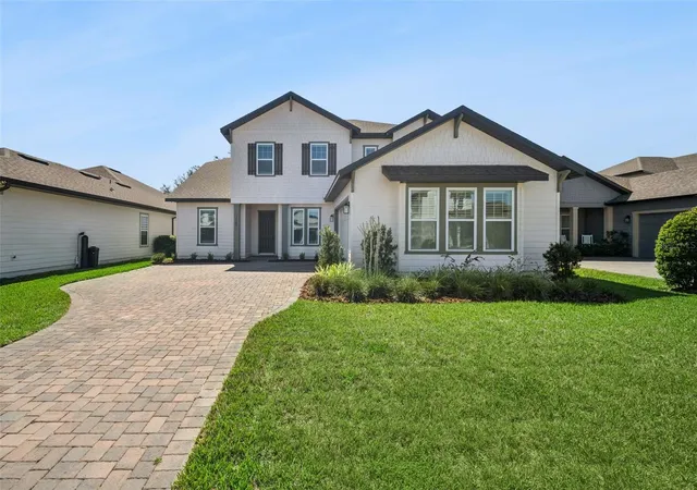Photo 1 of Single family home for sale at 17588 Lake Star Rd, Winter Garden, FL 34787 | MLS# O6387269 | Listing updated on 2026-08-25