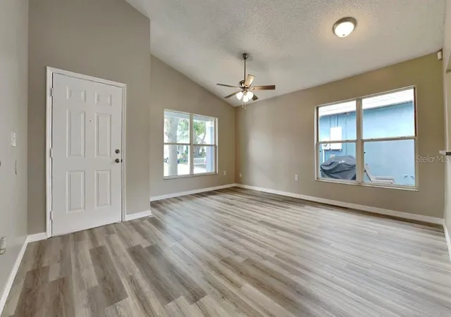 3rd image of 1226 Fremont Park Ave, Orlando, FL 32808 | MLS# O6387313