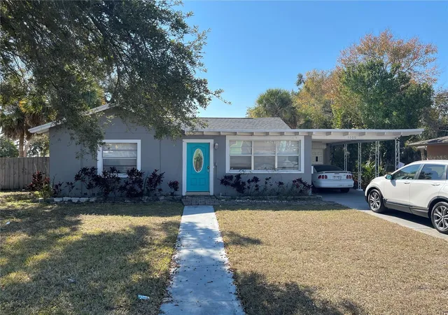 Photo 1 of Sale Pending at 1200 26th Avenue S, Saint Petersburg, FL 33705 | MLS# TB8482436 | Listing updated on 2026-10-08