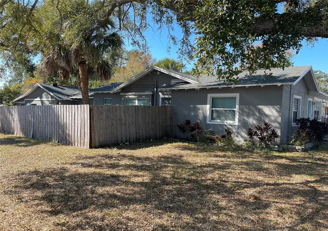 Photo 3 of Sale Pending at 1200 26th Avenue S, Saint Petersburg, FL 33705 | MLS# TB8482436 | Listing updated on 2026-10-08