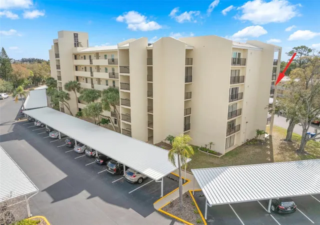 Photo 3 of Condo for sale at 225 Country Clb Dr #F-1401, Largo, FL 33771 | MLS# TB8482462 | Listing updated on 2026-10-02