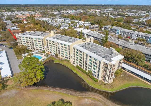 Photo 4 of Condo for sale at 225 Country Clb Dr #F-1401, Largo, FL 33771 | MLS# TB8482462 | Listing updated on 2026-10-02