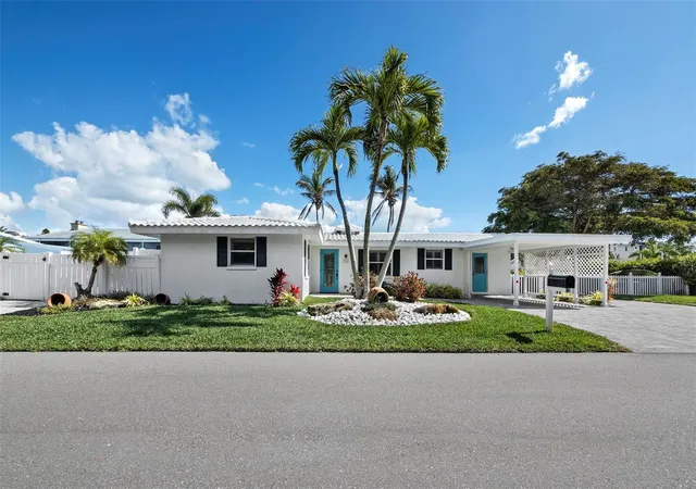 1st image of 726 Jungle Queen Wy, Longboat Key, FL 34228 | MLS# A4684733