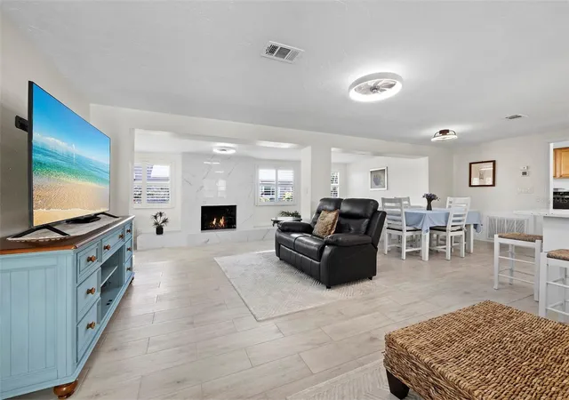 4th image of 726 Jungle Queen Wy, Longboat Key, FL 34228 | MLS# A4684733