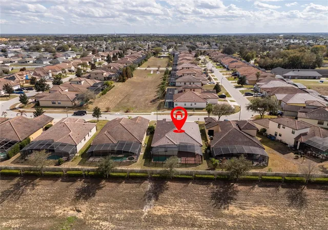 Photo 3 of Single family home for sale at 355 Villa Sorrento Cir, Haines City, FL 33844 | MLS# S5145021 | Listing updated on 2026-09-05