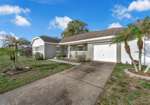Photo 2 of Single family home for sale at 8312 Mara Vista Ct, Orlando, FL 32827 | MLS# S5145022 | Listing updated on 2026-09-11