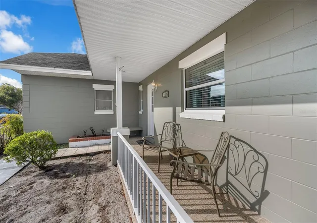 Photo 4 of Single family home for sale at 8312 Mara Vista Ct, Orlando, FL 32827 | MLS# S5145022 | Listing updated on 2026-09-11