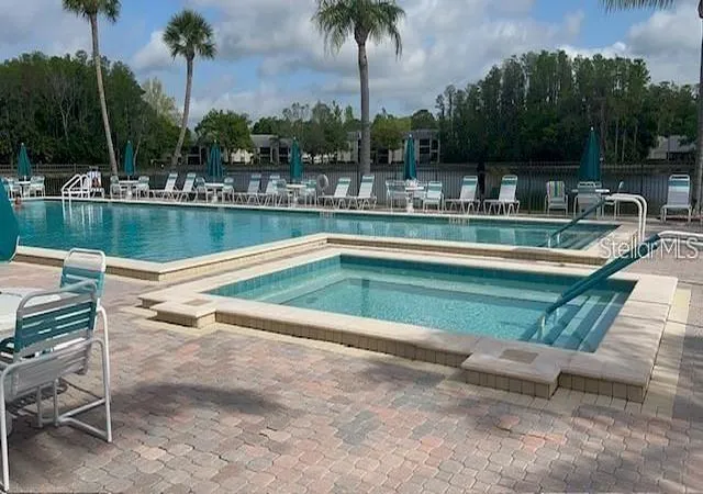 Homes for sale in Tarpon Springs, FL | 3232 Lake Pine Way, Tarpon Springs, FL 34688 | Houzeo
