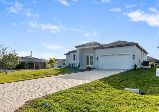 Photo 14 of Single family home for sale at 10071 Kingsville Dr, Port Charlotte, FL 33981 | MLS# O6387376 | Listing updated on 2026-08-31