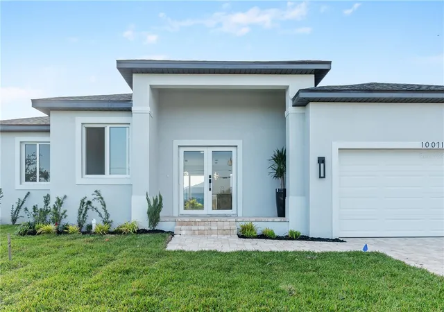 Photo 1 of Single family home for sale at 10071 Kingsville Dr, Port Charlotte, FL 33981 | MLS# O6387376 | Listing updated on 2026-08-31
