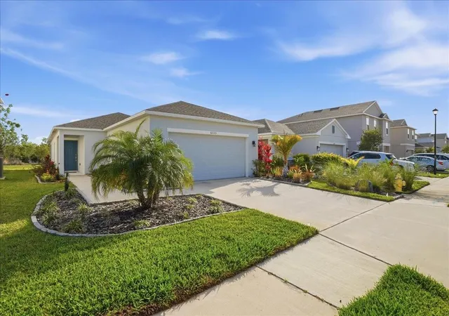 Photo 1 of Single family home for sale at 6333 Milestone Loop, Palmetto, FL 34221 | MLS# A4684763 | Listing updated on 2026-10-03