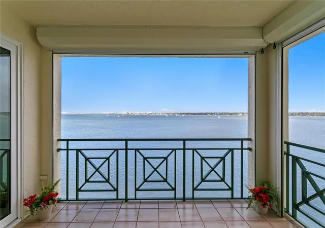 Photo 3 of Condo for sale at 4717 Dolphin Cay Ln S #507, St Petersburg, FL 33711 | MLS# TB8482559 | Listing updated on 2026-10-02