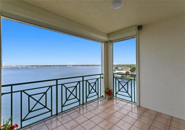 Photo 4 of Condo for sale at 4717 Dolphin Cay Ln S #507, St Petersburg, FL 33711 | MLS# TB8482559 | Listing updated on 2026-10-02
