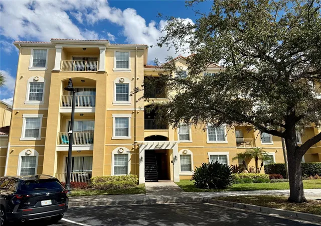 Photo 1 of Condo for sale at 4802 Cayview Ave #204, Orlando, FL 32819 | MLS# O6387416 | Listing updated on 2026-08-14