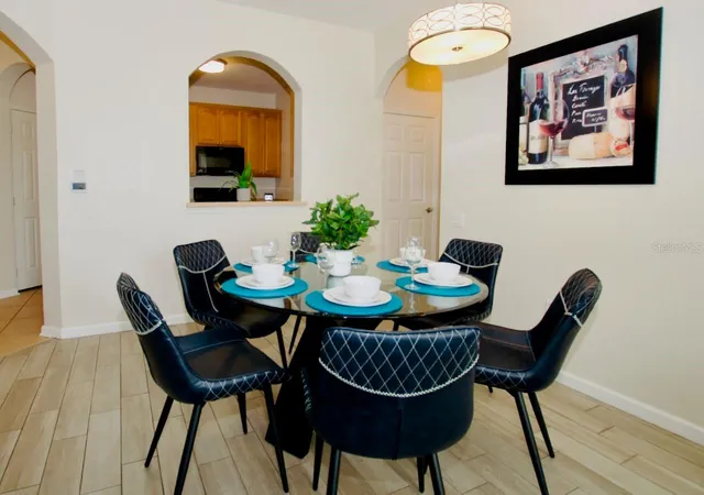 Listing Photo 5 - Condo for sale in building located at 4802 Cayview Ave, Orlando, FL 32819 - Unit #204