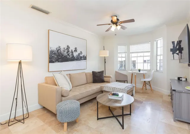 4th image of 4513 S Oak Dr, Tampa, FL 33611