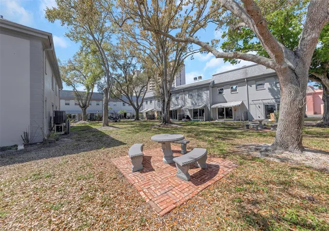 Homes for sale in St Petersburg, FL | 6976 Sunset Drive, St Petersburg, FL 33707 | Houzeo