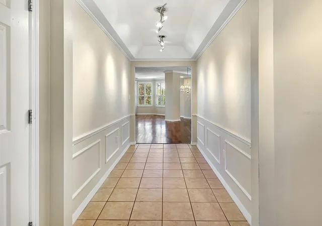 Photo 4 of Condo for sale at 5420 Eagles Point Cir #106, Sarasota, FL 34231 | MLS# A4684787 | Listing updated on 2026-06-21