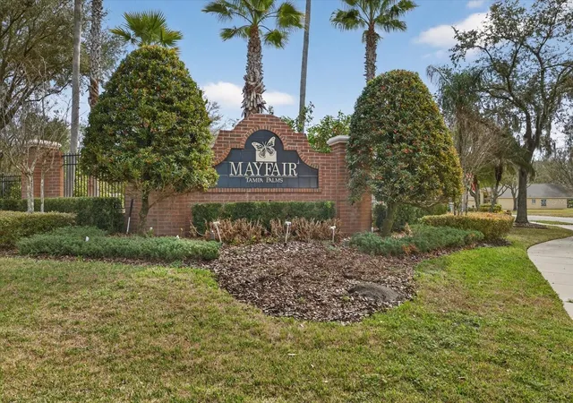 2nd image of 5209 Abbey Park Ave, Tampa, FL 33647 | MLS# W7883567