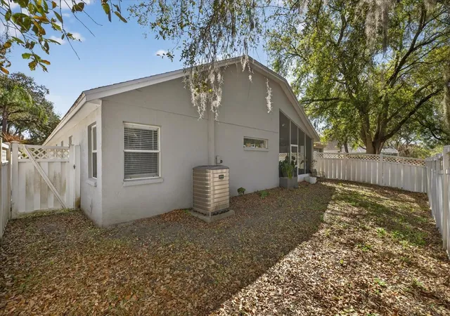 35th image of 5209 Abbey Park Ave, Tampa, FL 33647 | MLS# W7883567