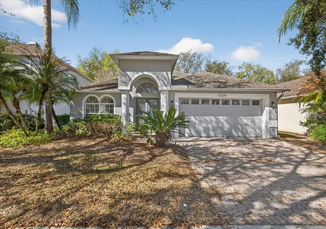 4th image of 5209 Abbey Park Ave, Tampa, FL 33647 | MLS# W7883567