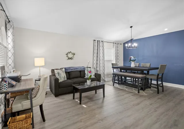 Photo 3 of Single family home for sale at 5209 Abbey Park Ave, Tampa, FL 33647 | MLS# W7883567 | Listing updated on 2026-08-30
