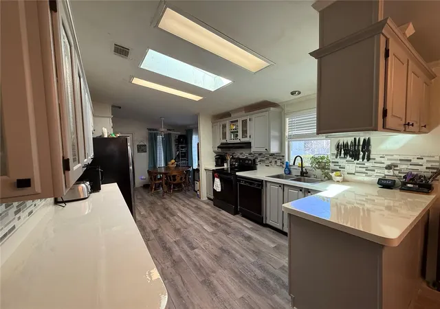 3rd image of 5255 OXFORD COURT, Wildwood, FL 34785 | MLS# G5109068