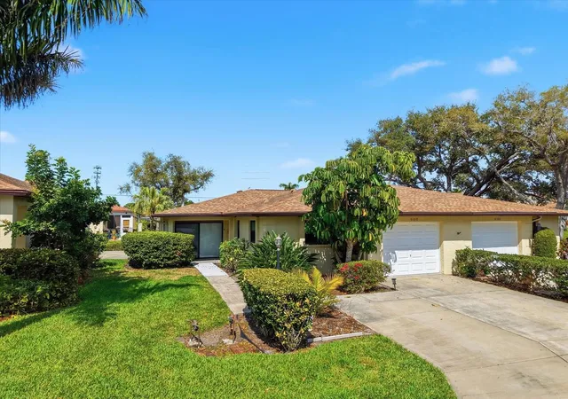 Condo for sale at 6108 Penny Ln, BRADENTON, FL 34207 | MLS# A4684798