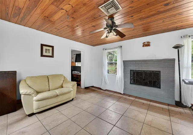 4th image of 8023 Stone Rd, Apopka, FL 32703 | MLS# O6387530
