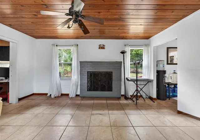 5th image of 8023 Stone Rd, Apopka, FL 32703 | MLS# O6387530
