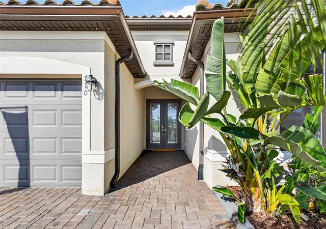 Photo 2 of Single family home for sale at 710 Acacia Ct, Bradenton, FL 34212 | MLS# A4684807 | Listing updated on 2026-10-26