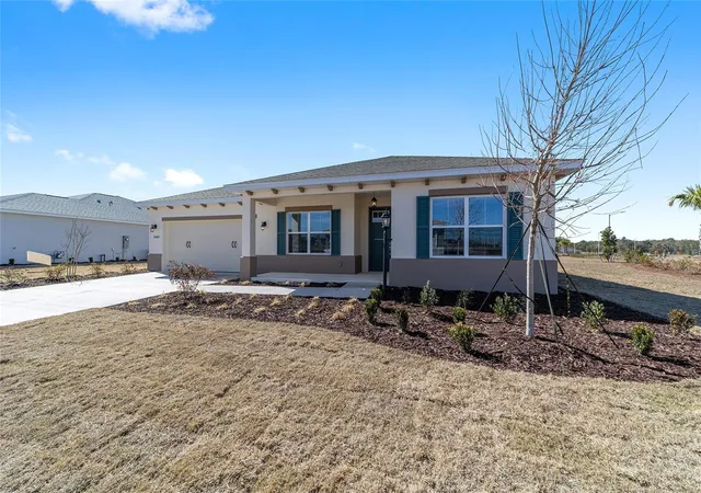 Photo 3 of Single family home for sale at 10668 SW 101st Lane, Ocala, FL 34481 | MLS# OM720038 | Listing updated on 2026-09-15