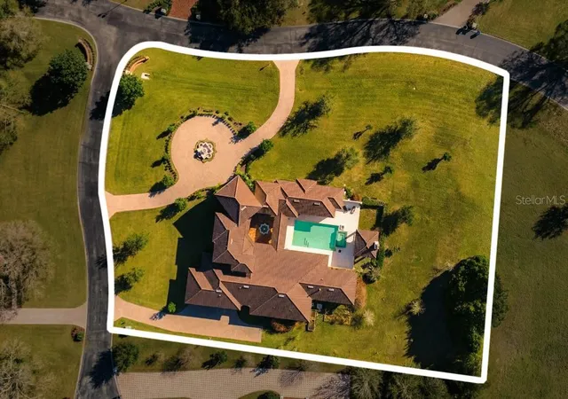 5th image of 19002 Deer Point Pl, Odessa, FL 33556 | MLS# TB8482734
