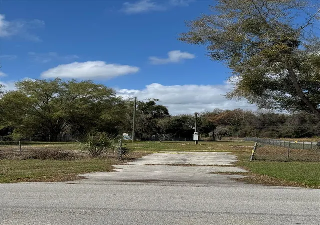 Photo 1 of Land for sale at 1700 Orange Ln, Kissimmee, FL 34746 | MLS# O6387560 | Listing updated on 2026-03-06