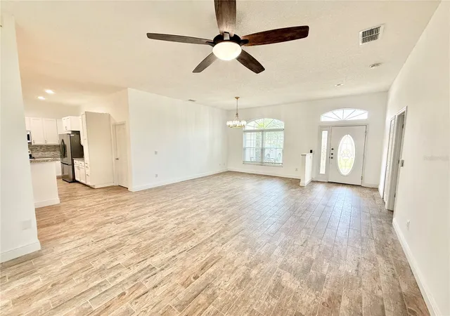 Homes for sale in Kissimmee, FL | 231 Strathmore Cir, Kissimmee, FL 34744 | MLS# S5145096