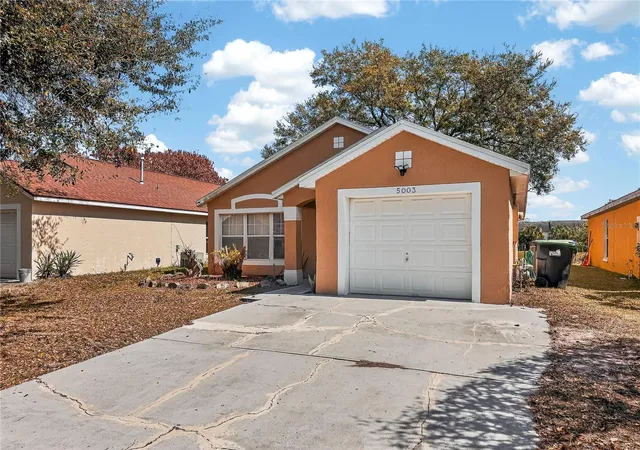 Photo 2 of Single family home for sale at 5003 Aventura Blvd, Orlando, FL 32839 | MLS# O6387582 | Listing updated on 2026-09-11