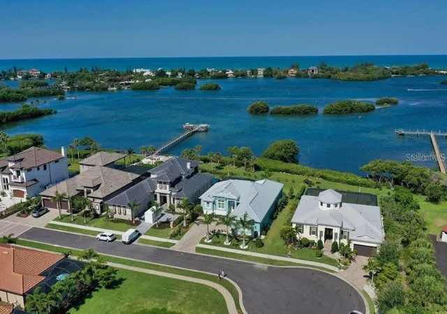 5th image of 14401 Masthead Dr, Osprey, FL 34229 | MLS# A4684834