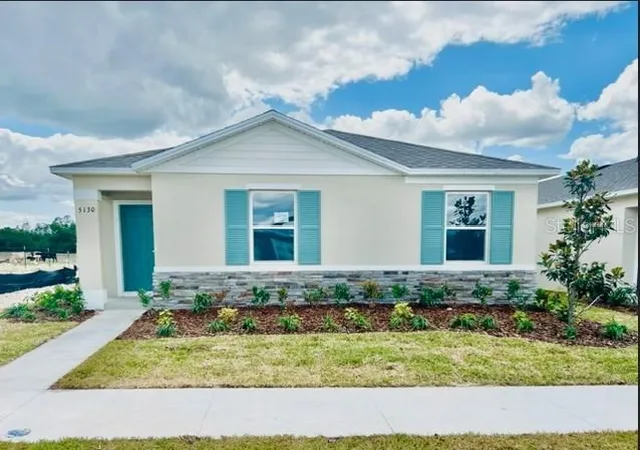 Homes for sale in Apopka, FL | 5130 Clusia Dr, Apopka, FL 32712 | MLS# O6387636