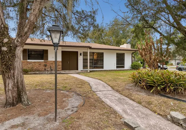 4th image of 2708 Lion Heart Rd, Winter Park, FL 32792 | MLS# O6387685