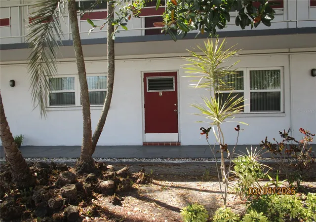 Photo 2 of Condo for sale at 5920 18th Street N #8, Saint Petersburg, FL 33714 | MLS# TB8482920 | Listing updated on 2026-09-17